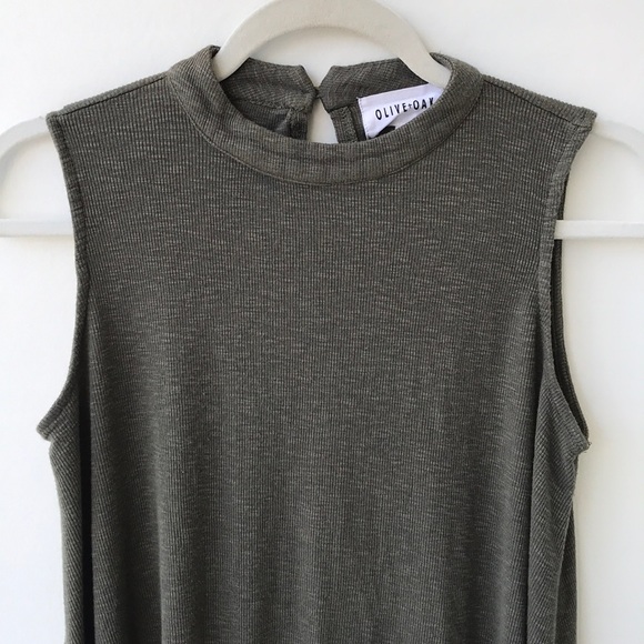 Olive & Oak Top - Picture 2 of 4